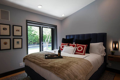 This is an example of a bedroom in Los Angeles.