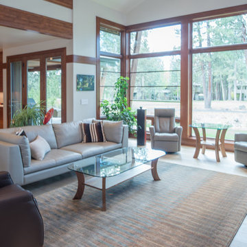 Contemporary Golf Home in Broken Top