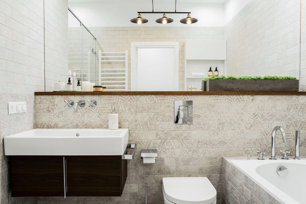 Современный Ванная комната by BohoStudio