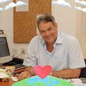 Yossi Mandelboim's photo