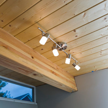Seattle His/Hers Craft and Music Shed