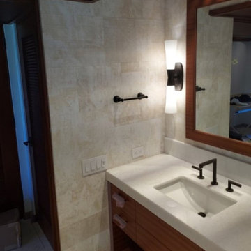 Bathroom wallpaper installation Glenview, IL