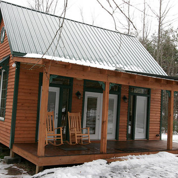Artistically Customized Guest Cabin