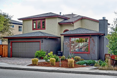 Example of an arts and crafts exterior home design in San Francisco