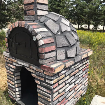Brick oven Wood-fired oven Handcrafted oven