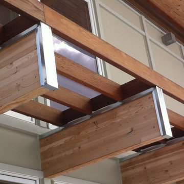 Exterior Photo - Trellis Above Sidewalk