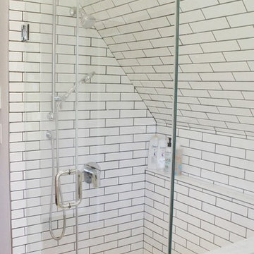 Trendy Kids Bathroom
