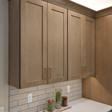 Starmark Farmington Maple Biscotti Kitchen