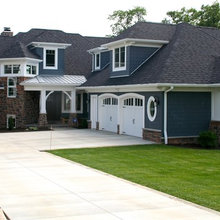 LAKEHOUSE