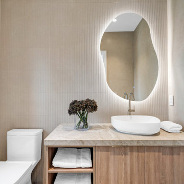 Contemporary Home - 12