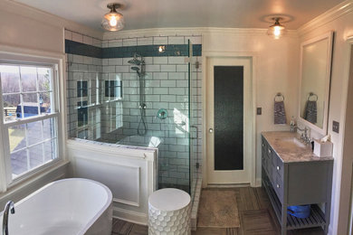 Example of a cottage chic bathroom design in DC Metro