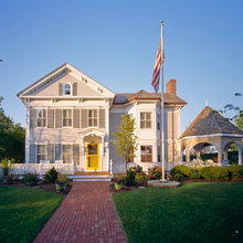 anna's exterior