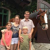 Sara Neill's photo