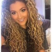 Ashley Ursos foto