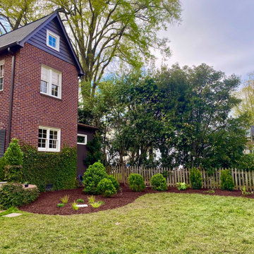 Oasis in Backyard to connect Family and Nature in Harmony