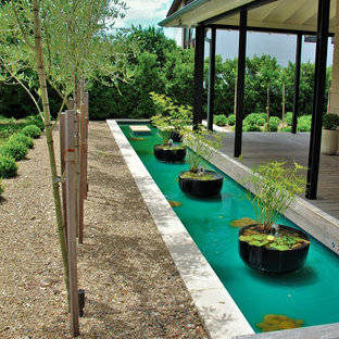 Garten im Innenhof mit Teich - Ideen für die Gartengestaltung - August