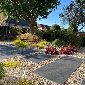 Contemporary Front Garden & Drive-way, Longniddry
