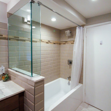 Hall bathroom in Scotch Plains