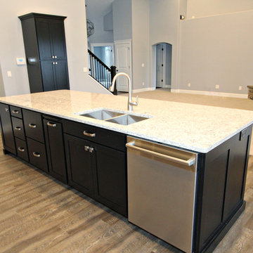 Textured Melamine Kitchen and Bathroom Cabinets, Kimberly ID