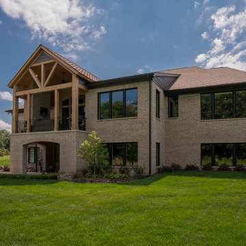 Oakland Township, Custom Ranch