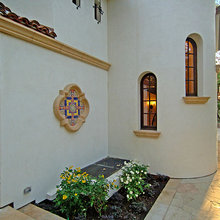 Ornamental accent