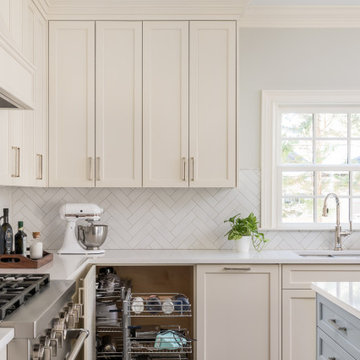 Transitional Cottage Kitchen - Atlanta