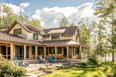 Example of an exterior home design in Portland Maine