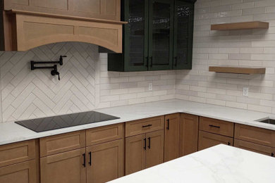 Example of a kitchen design in Bridgeport