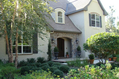 Elegant exterior home photo in Orlando