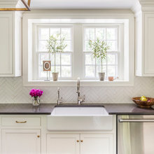 Kitchen backsplash
