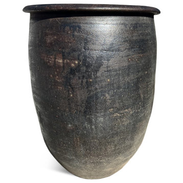 Sanica Black Earth Ware Pot