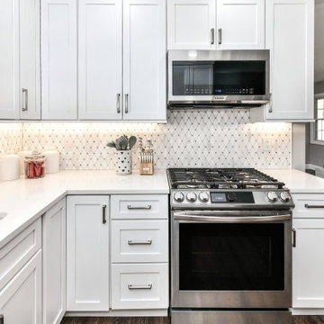 Fairfax - U Shaped Kitchen w/ Island