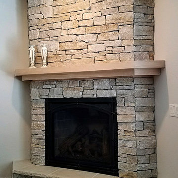 Fond du Lac Rustic Ledgestone with Silverdale Cut Stone