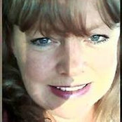 Laura Newton's photo