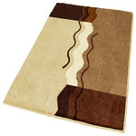 Extra Large Modern Brown Bathroom Rug - Oversized stylish non slip bathroom rugs are hard to find. Our unique extra large contemporary bath rug has a unique sculpted .98in pile, with a non-slip / non-skid backing. Color tones include toffee, light beige, dark mahogany and light butter cream. Machine Washable. Designed and produced in Germany.