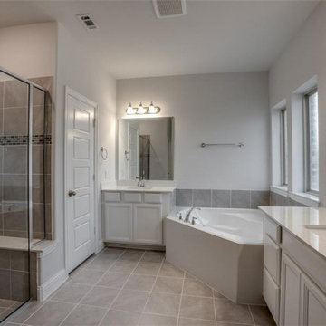 Squeezed Bathroom Renovation in South Gate, CA