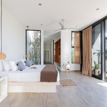 CRISTAL HOUSES