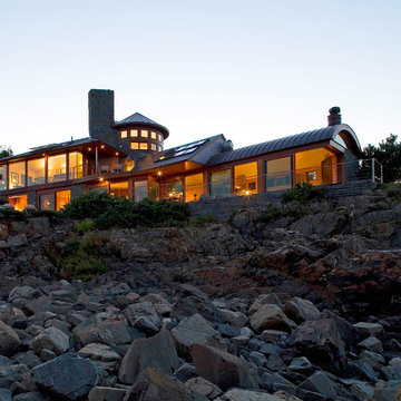 House By The Sea