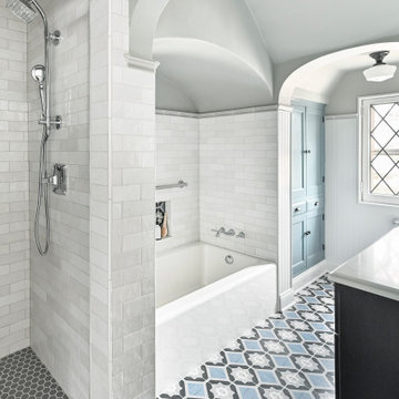 1930s Bathroom with Accessibility Features