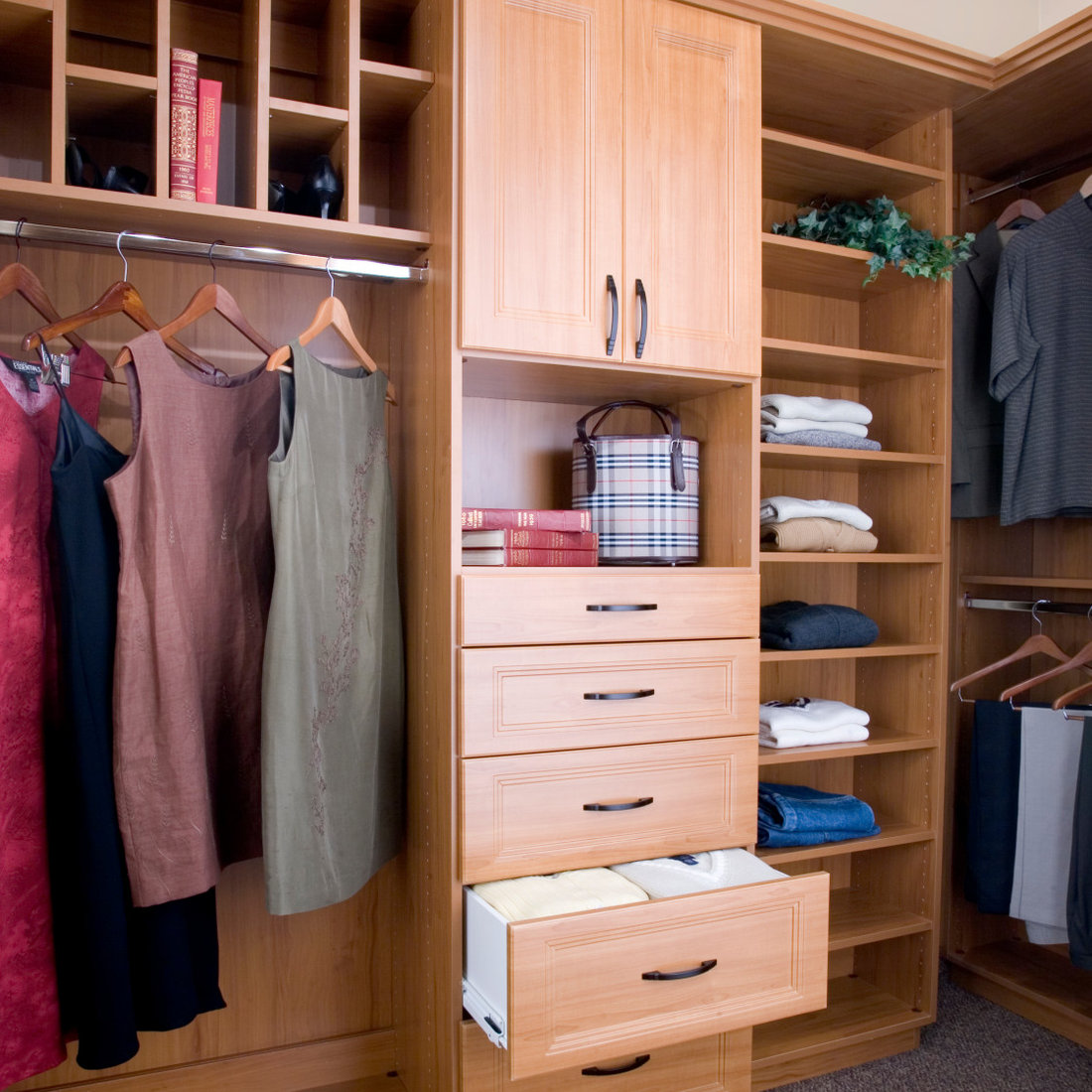 Traditional Closet