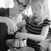 Cathryn Hanson's photo