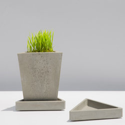 Bentu 'THREE' Plant Pot - Indoor Pots And Planters