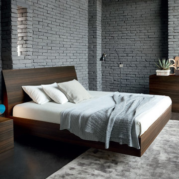 Italian Platform Bed Vela by Rossetto - $1,199.00