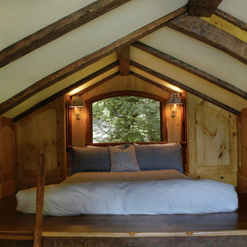 Heidi's Treehouse Chalet