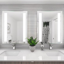 Main Bathroom, 189 Maple Grove RD