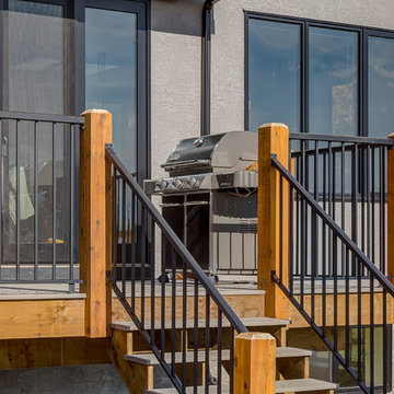 Modern Custom Acreage - Woodlands, AB