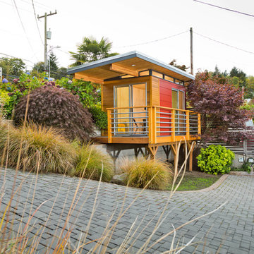 10' by 12' Seattle studio