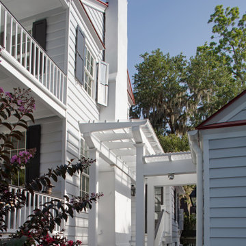 Thomas Rhodes House