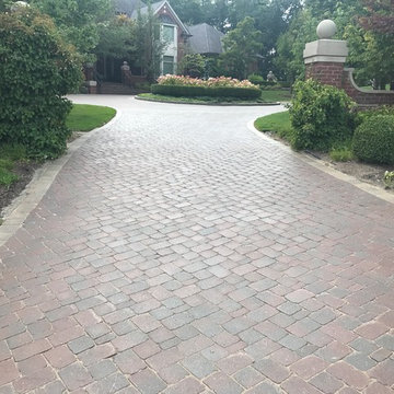 Brick Paver Driveway Repair, Cleaning, Polymeric Sand, Sealing in Michigan