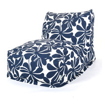 crys_jheng's chair and sofa